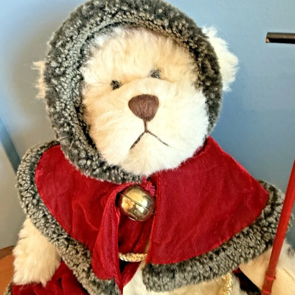 Russ Berrie Father Christmas Bear From The Past 14